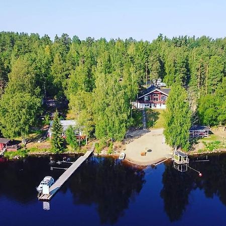 Hotelli Hirsiranta Ruokolahti Exterior foto