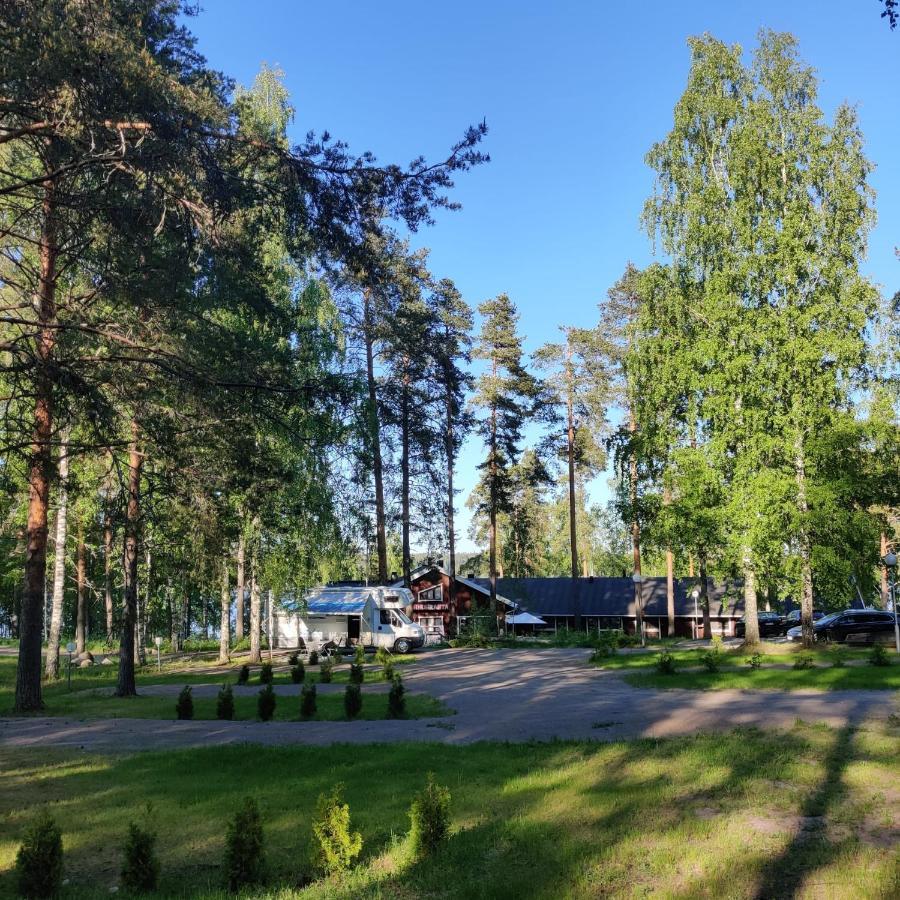 Hotelli Hirsiranta Ruokolahti Exterior foto
